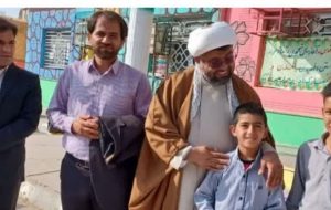 تکریم دانش‌آموزان بهمئی با حضور امام جمعه و یک نکته آموزنده+تصویر