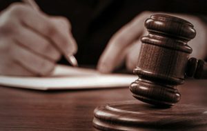 شهرداری لیکک پیروز یک میدان نفسگیر