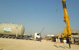 نصب مخزن‌های بوتان در پتروشیمی دهدشت