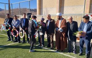 اقدام خودجوش مردم «کاکان» در تجلیل از قهرمانان ملی+تصاویر اقدام خودجوش مردم «کاکان» در تجلیل از قهرمانان ملی+تصاویر