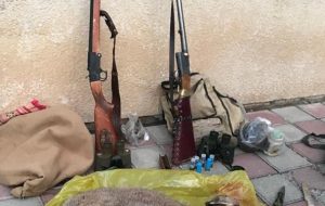 شکارچیان گراز و کبک با ۶ قبضه سلاح در چنگ ماموران پارک دنا+ تصویر شکارچیان گراز و کبک با ۶ قبضه سلاح در چنگ ماموران پارک دنا+ تصویر