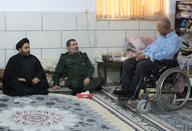 تجلیل فرمانده سپاه فتح از جانباز ۷۰ درصد گچسارانی+ تصاویر