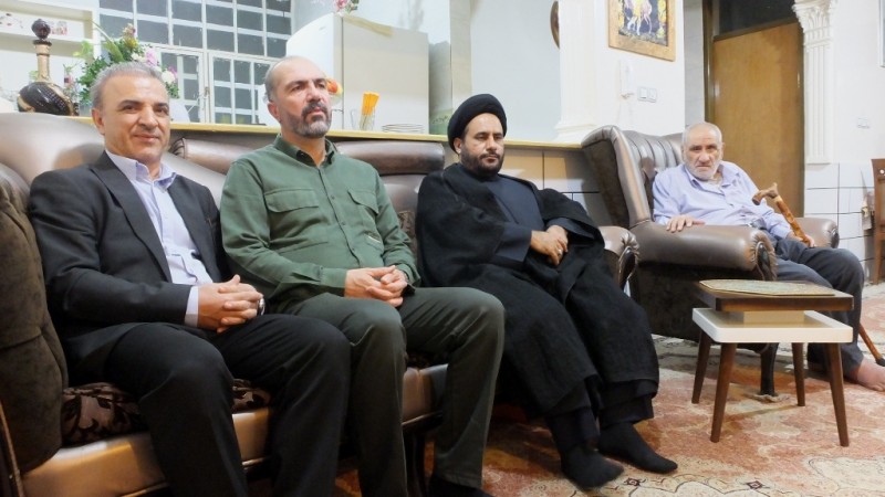 دیدار مسئولان گچساران با خانواده‌های معظم شهدا+ تصاویر