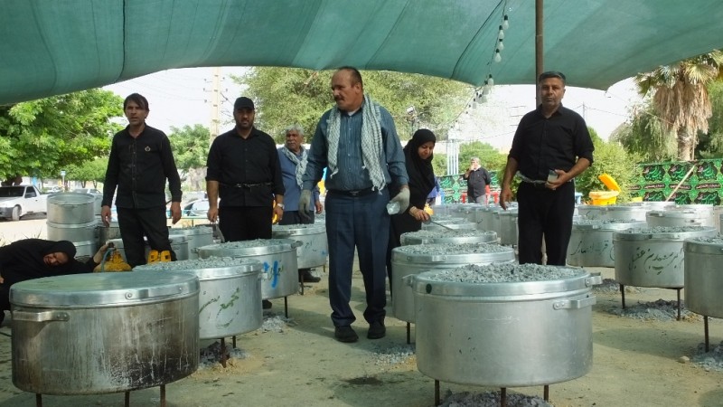 نذرواره ۷۲ خوان «احسان حسینی» در گچساران+ تصاویر و فیلم