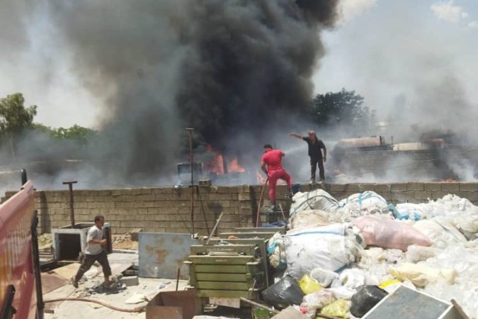 آتش‌سوزی گسترده در مرکز ضایعاتی گچساران