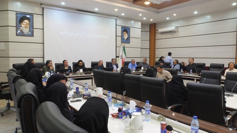 فهرست بلند دغدغههای خبرنگاران روی میز فرماندار گچساران فهرست بلند دغدغههای خبرنگاران روی میز فرماندار گچساران