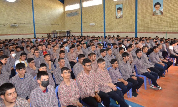 آیین «لاله‌های روشن» در گچساران+ تصاویر