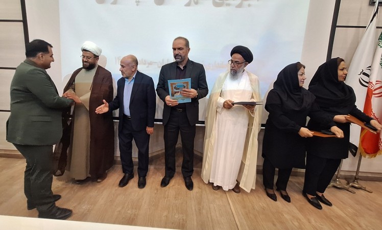 تجلیل از «کارمندان نمونه» گچساران+ تصاویر