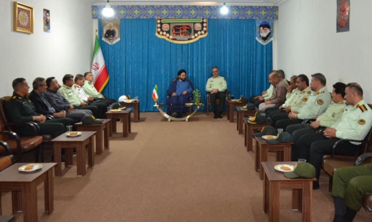 قدردانی امام‌جمعه گچساران از مجاهدت‌های نیروی انتظامی