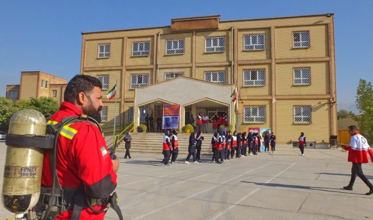 مانور بزرگ زلزله و ایمنی در گچساران+ تصاویر
