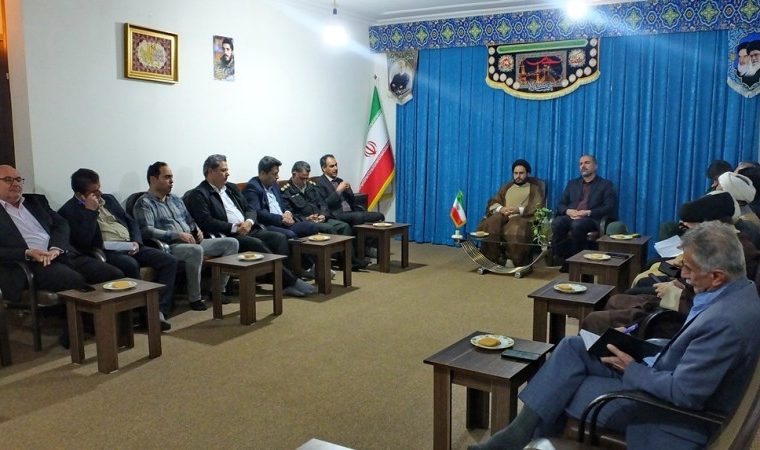 بام نفت ایران آماده آغاز دهه مقاومت+ تصاویر