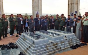 تجدید میثاق مسئولان گچساران با شهدا+ تصاویر تجدید میثاق مسئولان گچساران با شهدا+ تصاویر