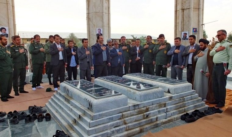 تجدید میثاق مسئولان گچساران با شهدا+ تصاویر