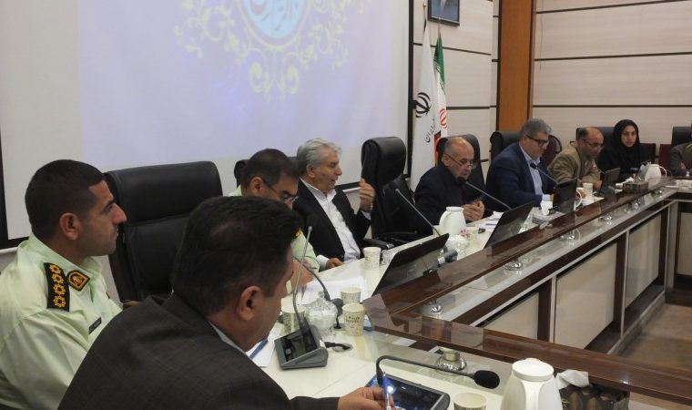 حواشی نشست کارگروه اشتغال و سرمایهگذاری در گچساران+ تصاویر حواشی نشست کارگروه اشتغال و سرمایهگذاری در گچساران+ تصاویر