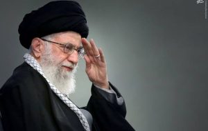 رهبر انقلاب: شناخت آرایش دشمن در عرصه تبلیغاتی و رسانه‌ای ضروری است