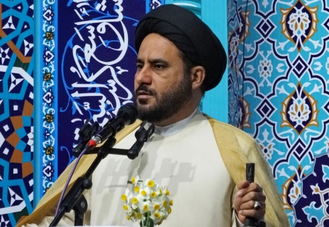 تبعیض و بی عدالتی دلِ مردم را خون کرده است تبعیض و بی عدالتی دلِ مردم را خون کرده است