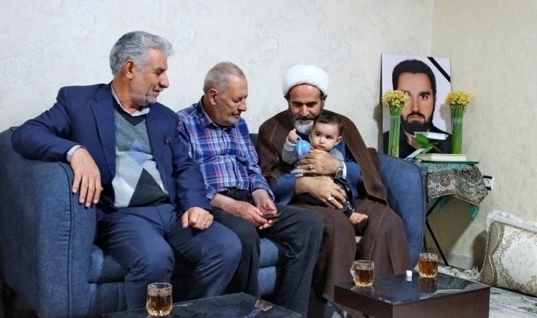 تجدید میثاق مسئولان با خانواده‌های شهدای امنیت گچساران+ تصاویر