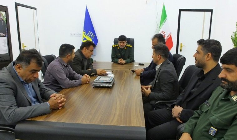 دیدار مهندسین بسیجی با فرمانده سپاه ناحیه گچساران+ تصاویر