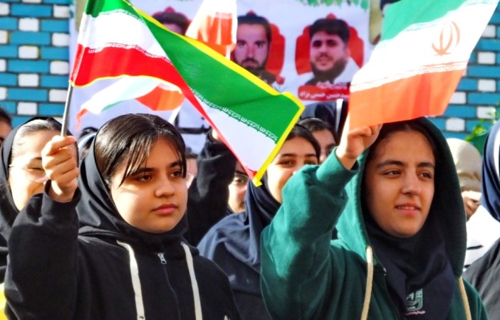 جشن بزرگ «فجر انقلاب» در گچساران+ تصاویر جشن بزرگ «فجر انقلاب» در گچساران+ تصاویر