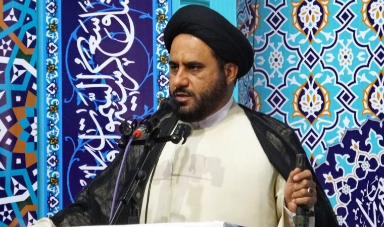ورود امامجمعه گچساران به استخدامهای بیضابطه / مسئولان باید شفافسازی کنند! ورود امامجمعه گچساران به استخدامهای بیضابطه / مسئولان باید شفافسازی کنند!