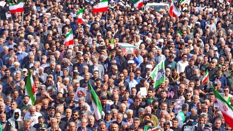 تشییع پیکر شهید «جنگ رمضان» در گچساران+ تصاویر