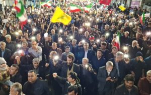 سیل جمعیت گچسارانیها در بیست و نهمین قرار شبانه سیل جمعیت گچسارانیها در بیست و نهمین قرار شبانه
