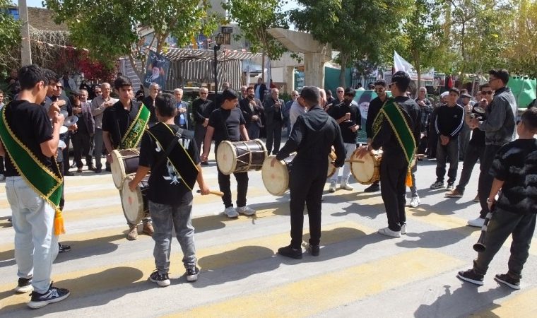 دستهروی شهادت امام صادق(ع) در گچساران دستهروی شهادت امام صادق(ع) در گچساران