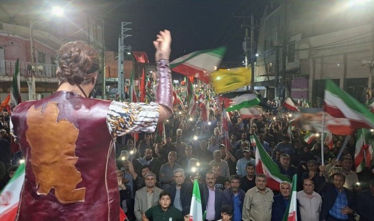 طنین «هیهات منا الذلة» در گچساران طنین «هیهات منا الذلة» در گچساران