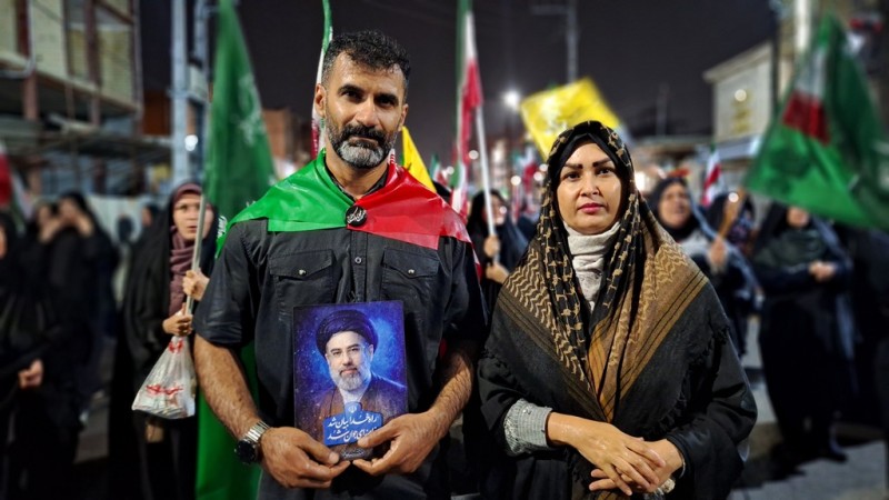 گچسارانی‌ها همچنان علمداری می‌کنند+ تصاویر