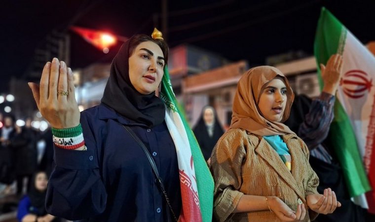 اجتماع حماسی گچسارانی‌ها در شب ۸۳