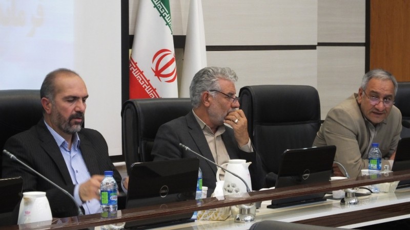 حواشی نشست مسئولان گچساران با محور ایثار و شهادت+ تصاویر