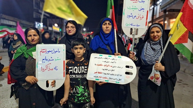 پرچم‌داری گچسارانی‌ها در میدان حماسه+ تصاویر
