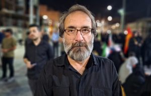 فلسفه استقامت و دیپلماسی مقاومت از نگاه هنرمند گچسارانی فلسفه استقامت و دیپلماسی مقاومت از نگاه هنرمند گچسارانی
